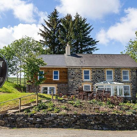 Bed and Breakfast Maes Y Gwaelod Лланвртид-Уэлс Экстерьер фото